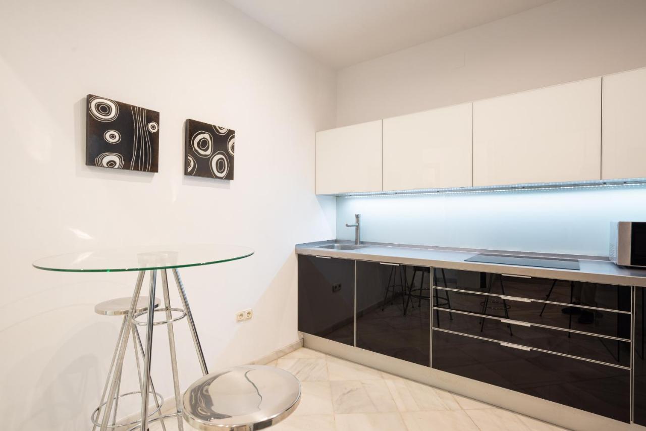 Urbe10 Cister 1 Bedroom Apartment Malaga Ngoại thất bức ảnh
