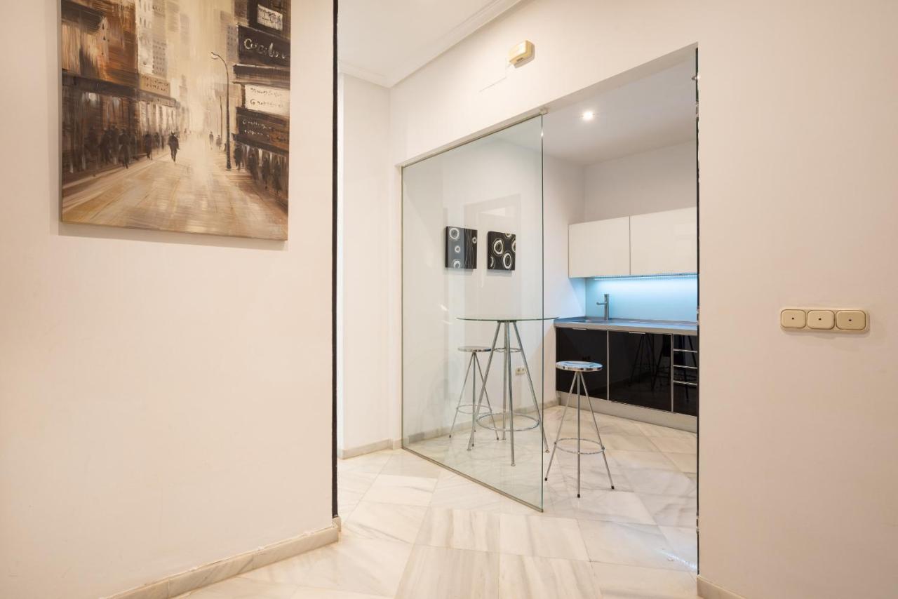 Urbe10 Cister 1 Bedroom Apartment Malaga Ngoại thất bức ảnh